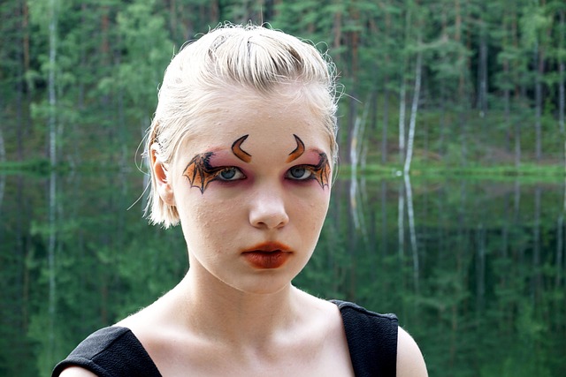 Free Woman Halloween photo and picture