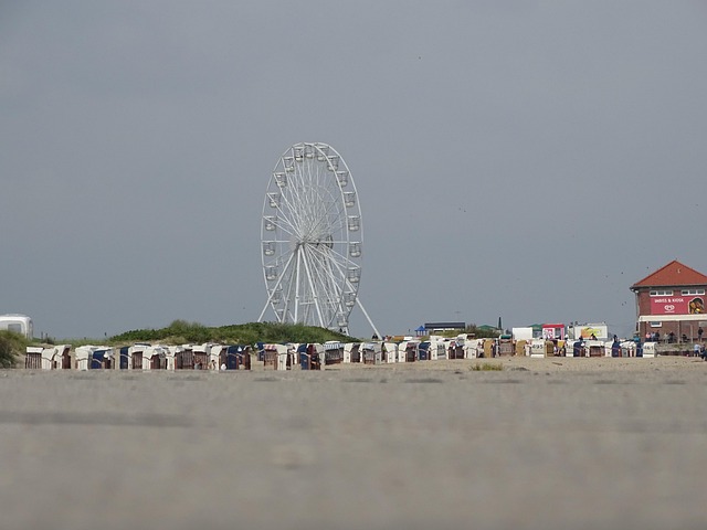 Free Beach Hooksiel photo and picture