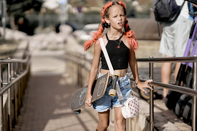 Pige, Skateboard, Skater Park, Teenager