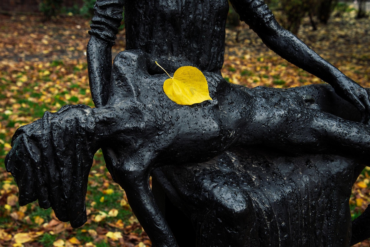 Sculpture - free online jigsaw puzzle photo