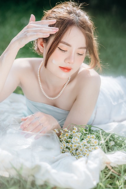 Free Woman Model photo and picture