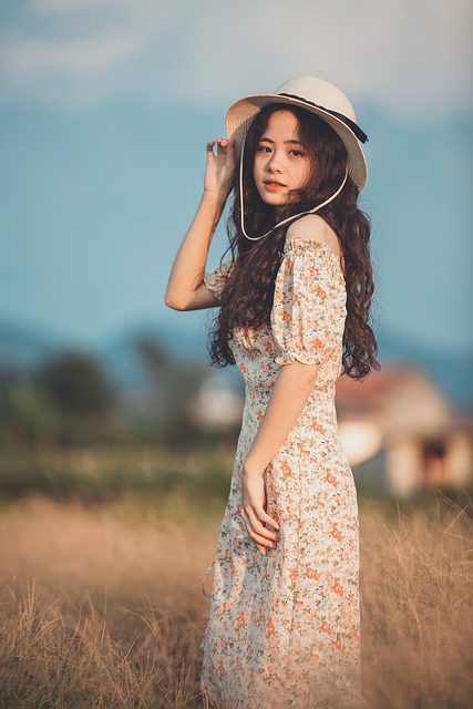 Free Woman Model photo and picture