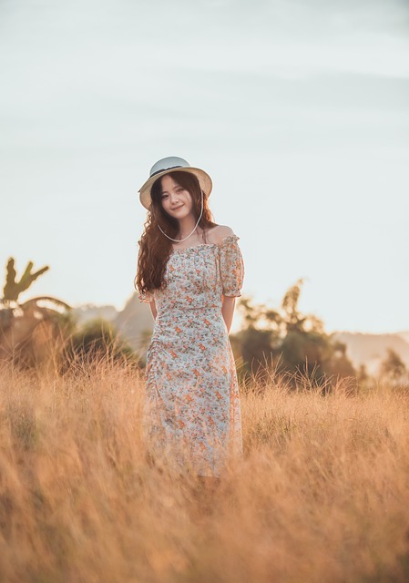 Free Woman Model photo and picture