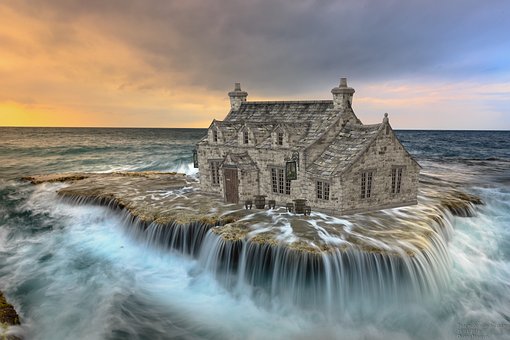 Free House Sea photo and picture