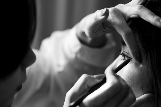 Free Makeup Eyeliner photo and picture