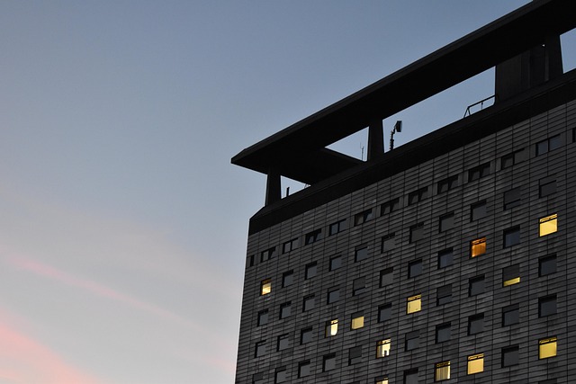 Free Skyscraper Building photo and picture