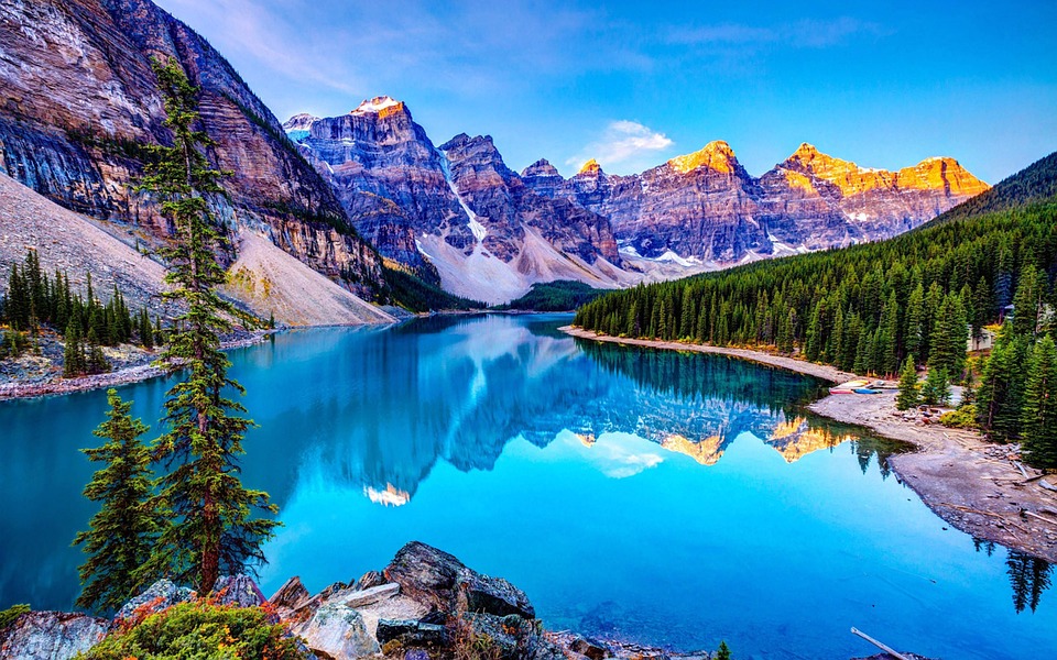 Canada's CRTC Consults on Wholesale Fibre Access for Major Telcos to Boost Internet Competition - News Directory 3