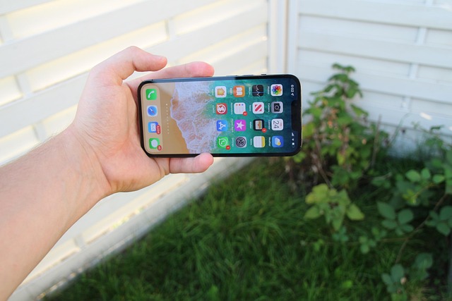 Free Iphone Iphone 13 photo and picture