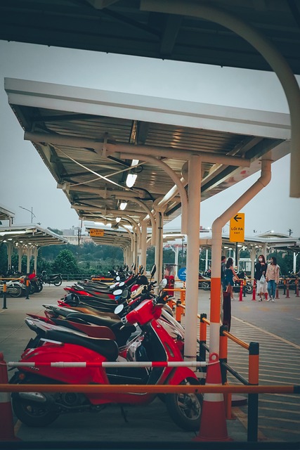 Scene, Voertuig, Parkeren, Motorfiets