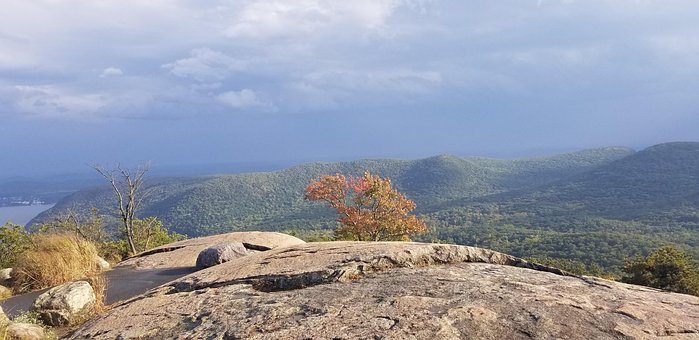 Free Mountaintop Mountains photo and picture