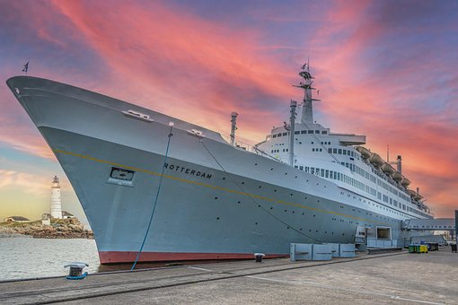 Ss Rotterdam, Krydstogt, Havn, Holland