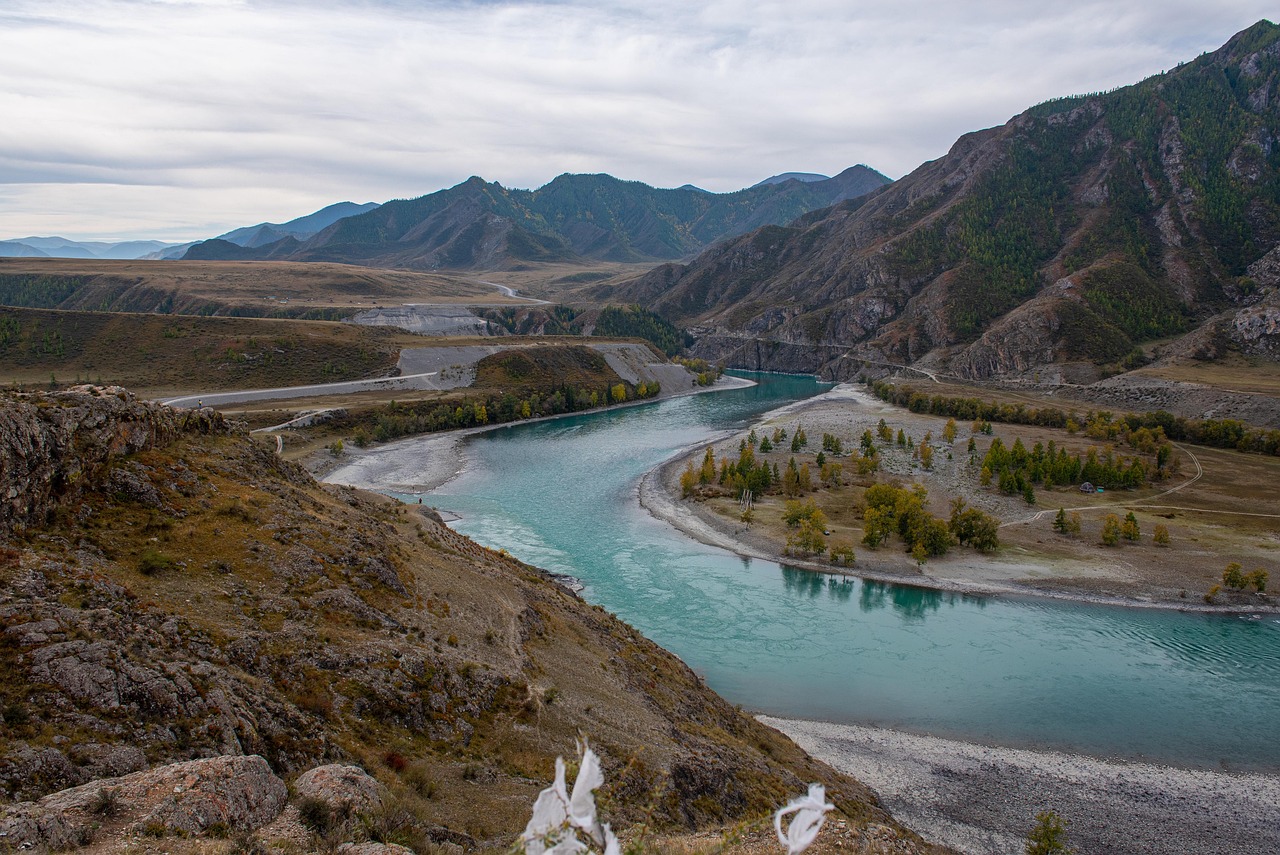 River - free online jigsaw puzzle photo