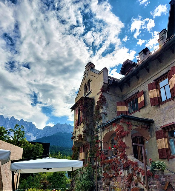 Montañas, Edificio, Innichen, Dolomitas