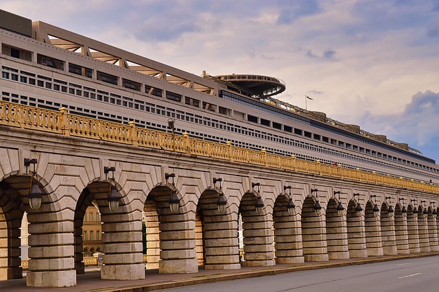 Free Travel Building photo and picture