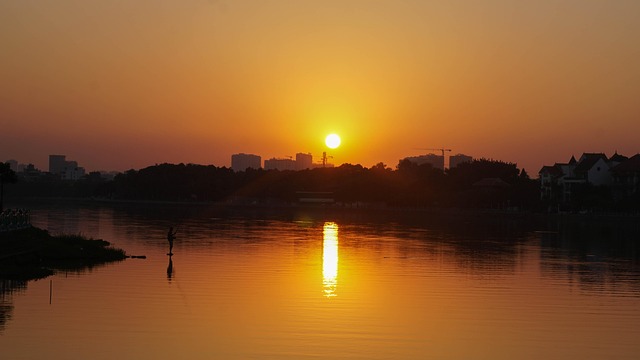 El Lago Del Oeste, Lago Oeste, Atardecer