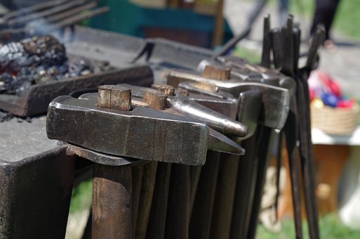Grovsmed, Beslagsmed, Hestesko