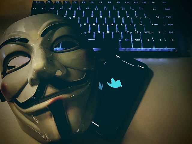 Anonim, Twitter, Stare De Nervozitate