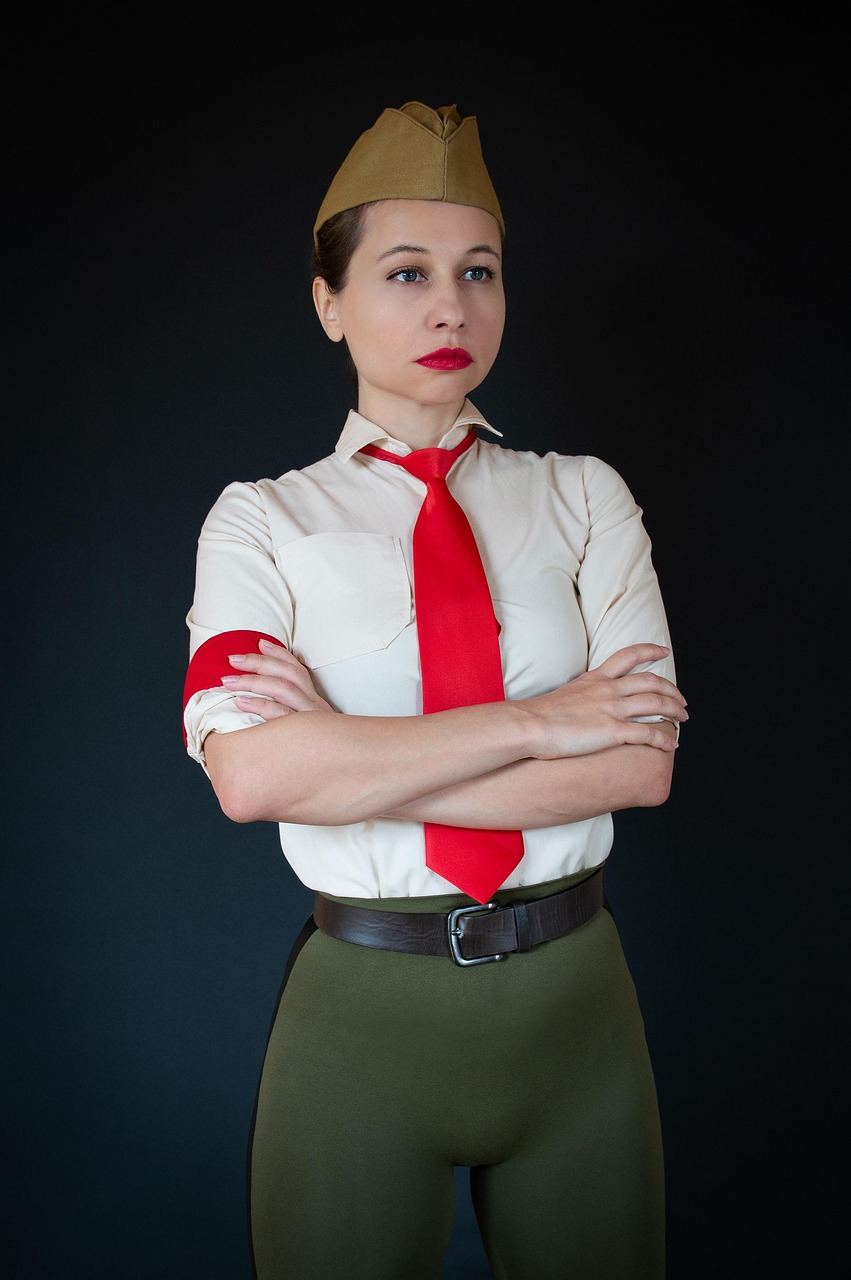 Officer Soldier Woman Military - Free photo on Pixabay