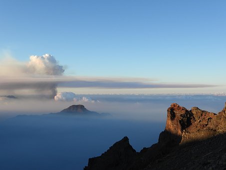 Free Roque De Los Muchachos La Palma photo and picture