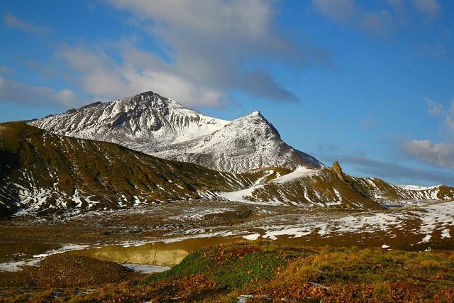 Free Mountains Nature photo and picture