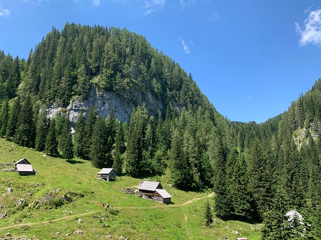 Free Mountains Nature photo and picture