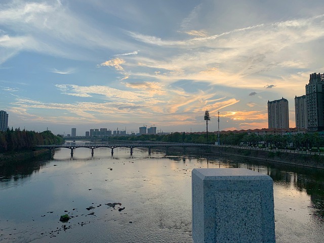 Free Cloud Light photo and picture
