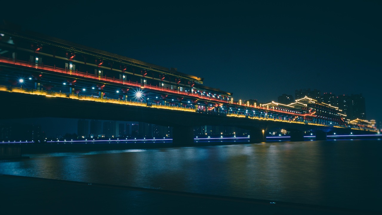 桥 河 夜晚 - Pixabay上的免费照片