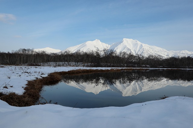 lake, first snow, nature, winter, snow, mountains, kamchatka, forest, russia, landscape