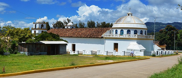 Yamaranguia, Intibuca, Mennesker