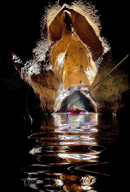 Speleologie, Grot, Koud, Water, Zwemmen