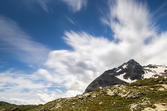 Free Mountains Summit photo and picture