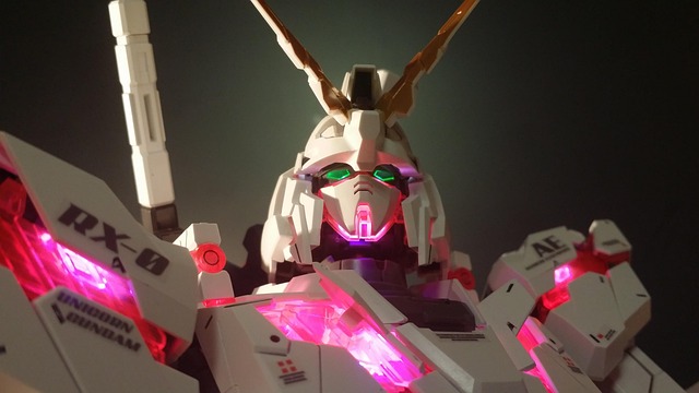 Free Gundam Rx-0 photo and picture