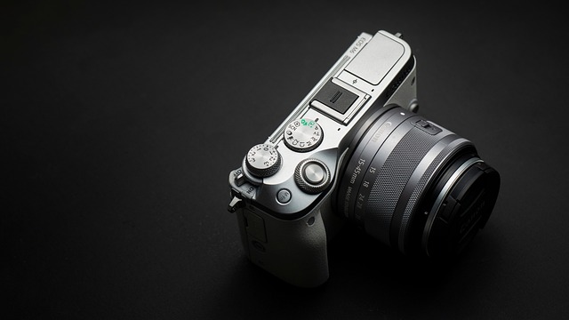 Free Camera Canon photo and picture
