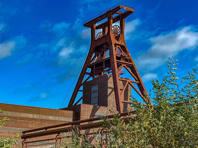 Free Bill Mining photo and picture
