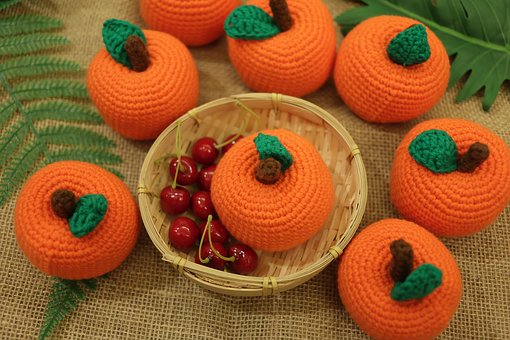 Free Knitted Decor Knitted Oranges photo and picture