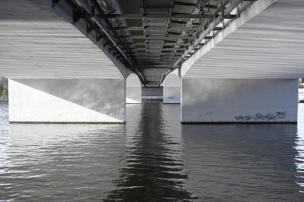 Bridge - free online jigsaw puzzle photo