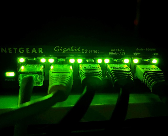 Netgear, Router, Acesta