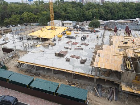 Free Building Construction Crane photo and picture