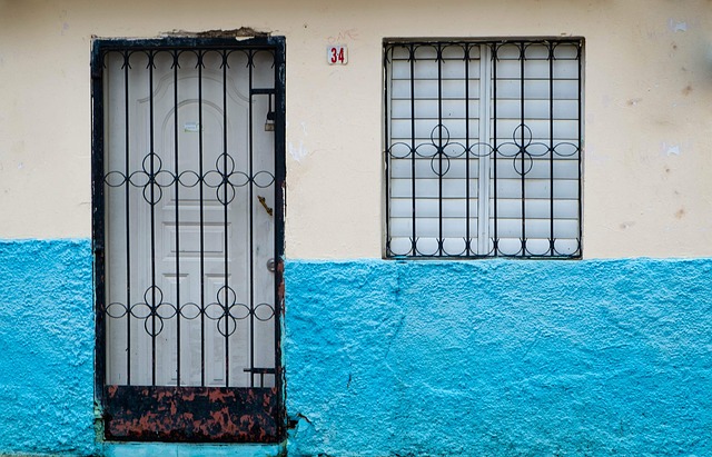 República Dominicana, Pared, Puerta
