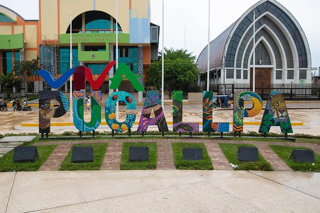 Perú, Pucallpa, Colerful
