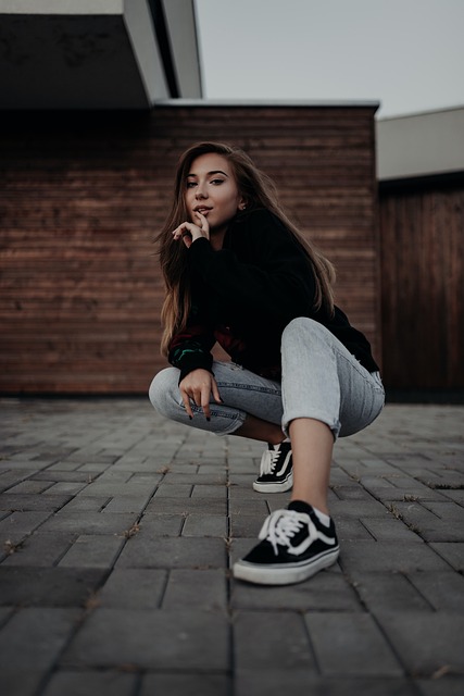 Free Girl Shh photo and picture