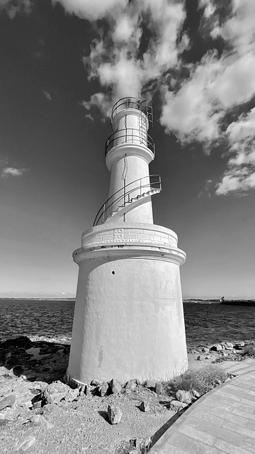 Free Lighthouse Sea photo and picture