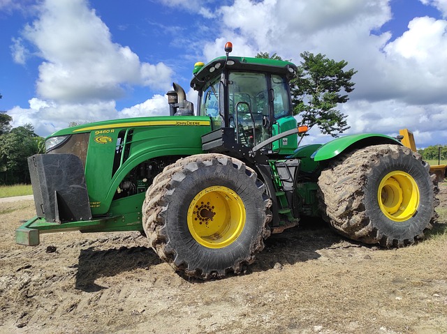 Free John Deere 9460R photo and picture