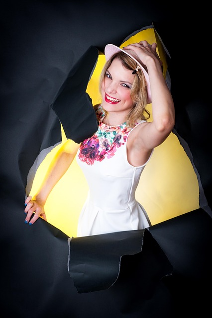 Free Woman Model photo and picture