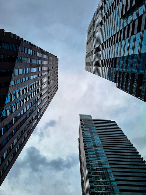 Free Building Urban photo and picture