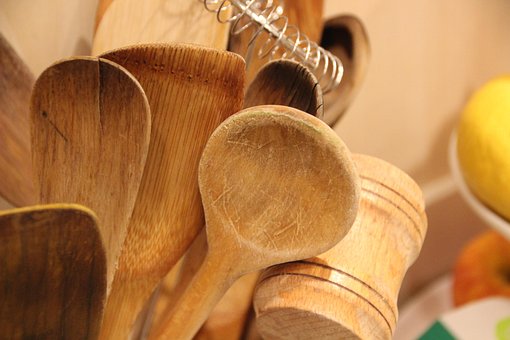 Free Wooden Kitchen Utensils Kitchen photo and picture