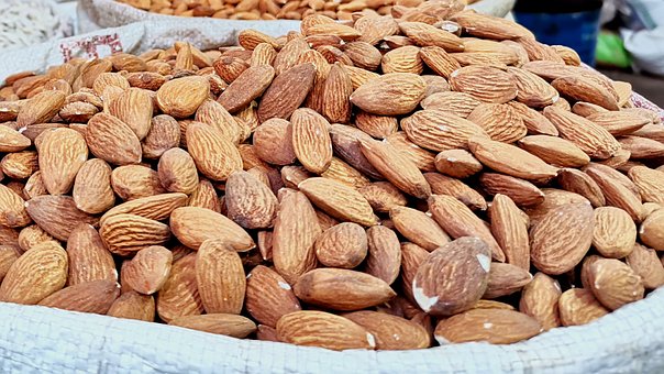 Free Almonds Nuts photo and picture