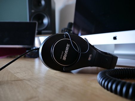 Hovedtelefoner, Lyd, Musik, Studie
