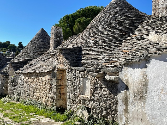 Free Trulli Medieval photo and picture