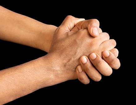 Plus De 8 Photos Gratuites De Mains Serr es Et De Studio Pixabay